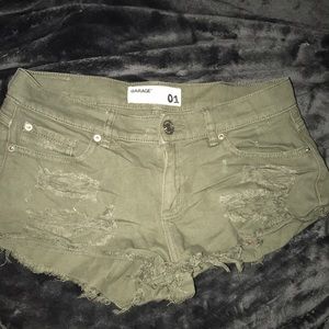 Garage Army Green Destroyed Flirty Festival Shorts
